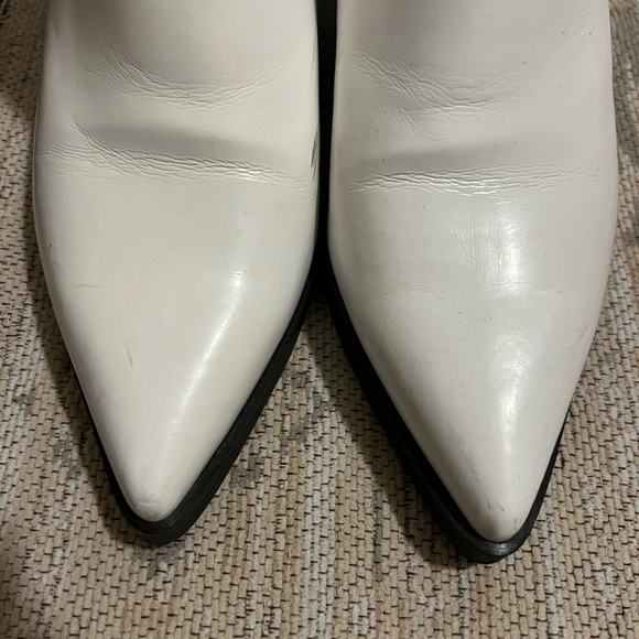 White Stella McCartney pointed toe ankle boots - Picture 8 of 9